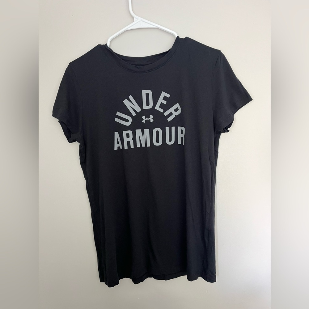 Under armor size medium